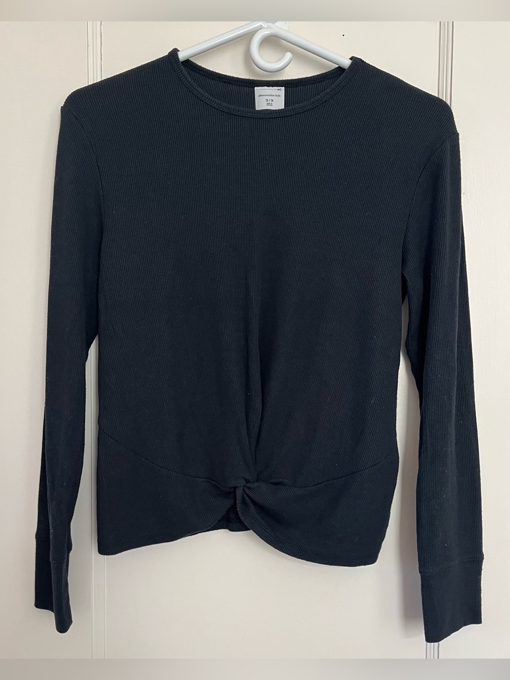 Abercrombie Kids Girls Twist Front Ribbed Crewneck Long Sleeve Top Black 13/14